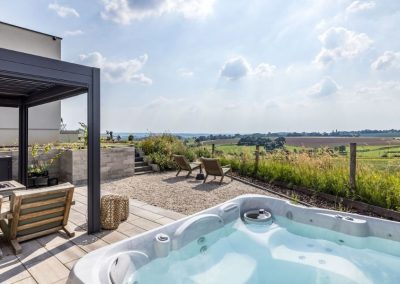 moderne, minimalistische tuin passend in het landschap dutch quality gardens hans linders (8)