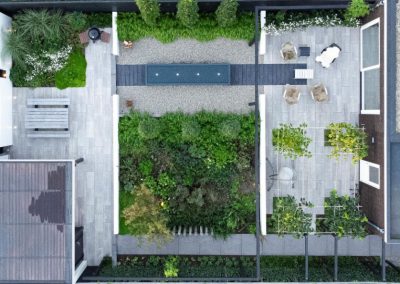 moderne tuin met watertafel dutch quality gardens mocking hoveniers 2