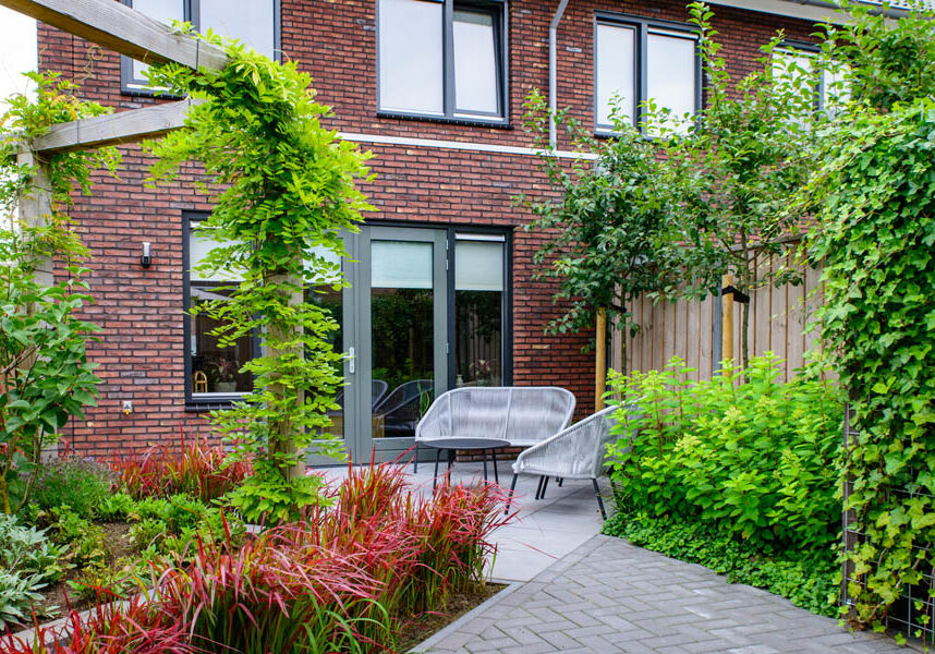 Moderne Tuin In Diagonalen Dutch Quality Gardens