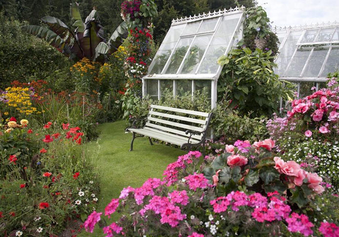 engelse_cottage_tuin_met_een_franse_slag engelse_cottage_tuin_met_een_franse_slag